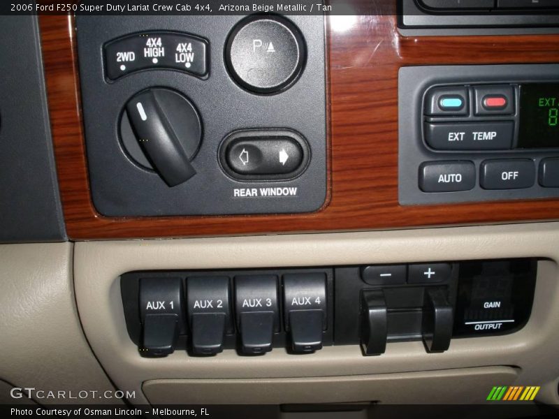 Arizona Beige Metallic / Tan 2006 Ford F250 Super Duty Lariat Crew Cab 4x4