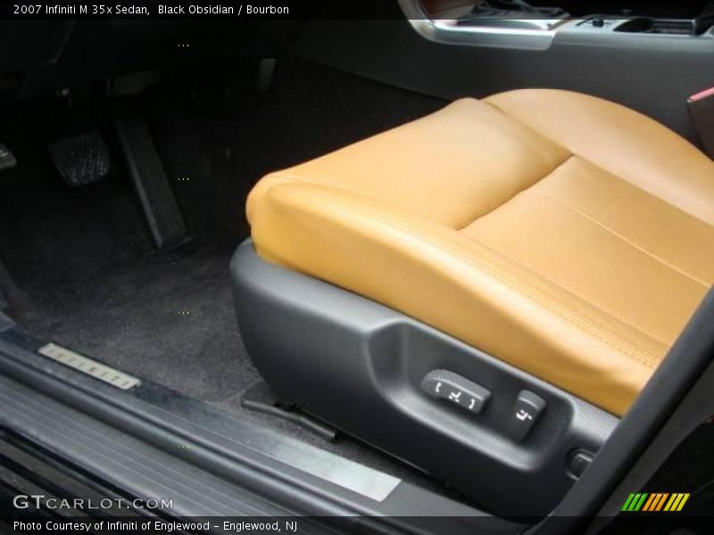 Black Obsidian / Bourbon 2007 Infiniti M 35x Sedan