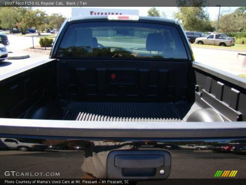 Black / Tan 2007 Ford F150 XL Regular Cab