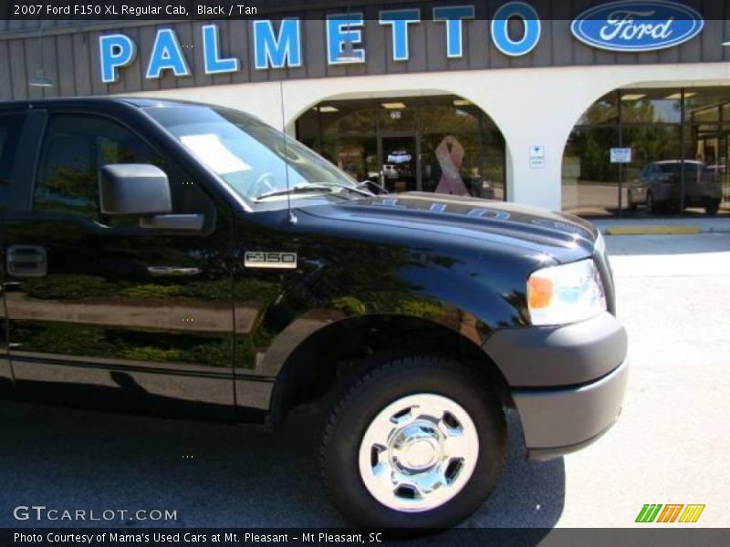 Black / Tan 2007 Ford F150 XL Regular Cab