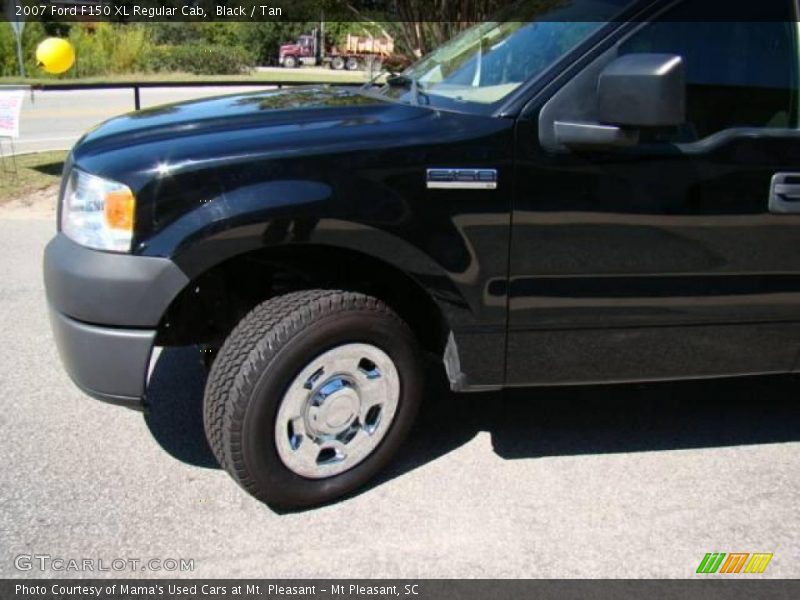 Black / Tan 2007 Ford F150 XL Regular Cab