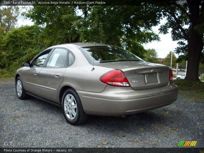 Arizona Beige Metallic / Medium/Dark Pebble 2007 Ford Taurus SE