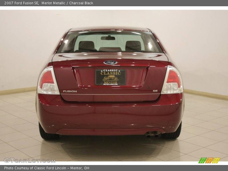 Merlot Metallic / Charcoal Black 2007 Ford Fusion SE