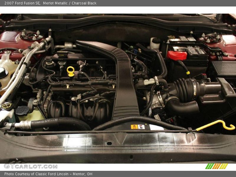 Merlot Metallic / Charcoal Black 2007 Ford Fusion SE