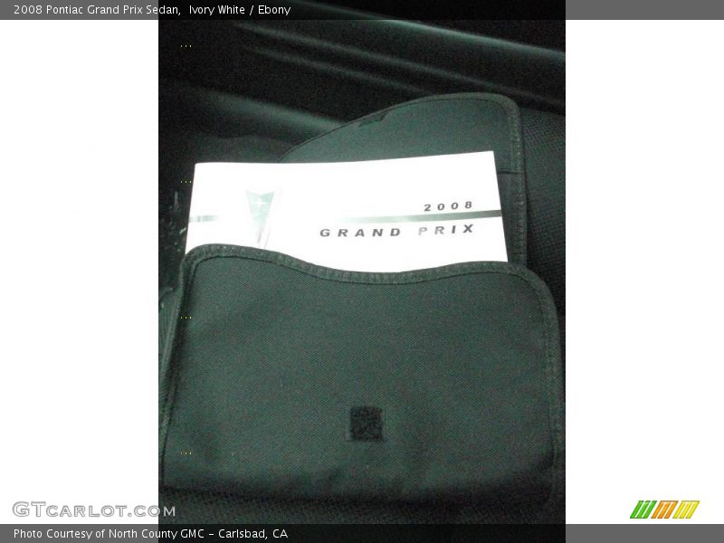Ivory White / Ebony 2008 Pontiac Grand Prix Sedan