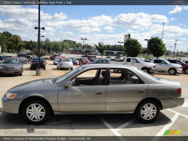 Antique Sage Pearl / Oak 2000 Toyota Camry LE