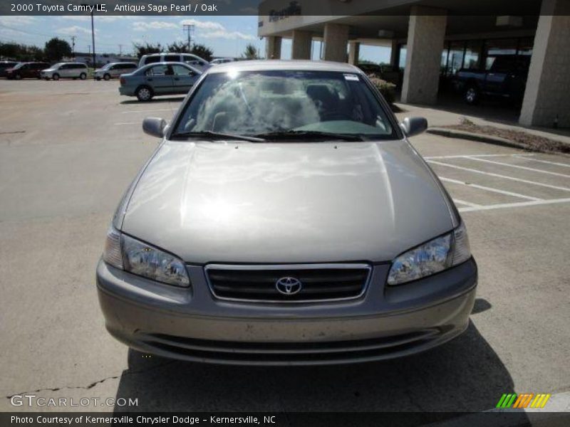 Antique Sage Pearl / Oak 2000 Toyota Camry LE