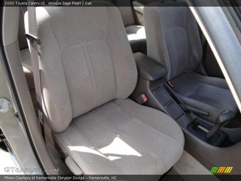 Antique Sage Pearl / Oak 2000 Toyota Camry LE