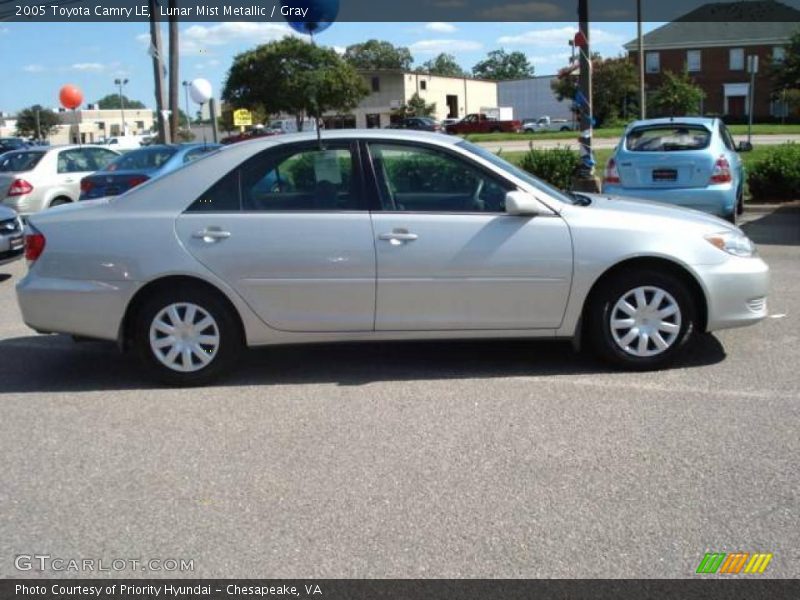 Lunar Mist Metallic / Gray 2005 Toyota Camry LE