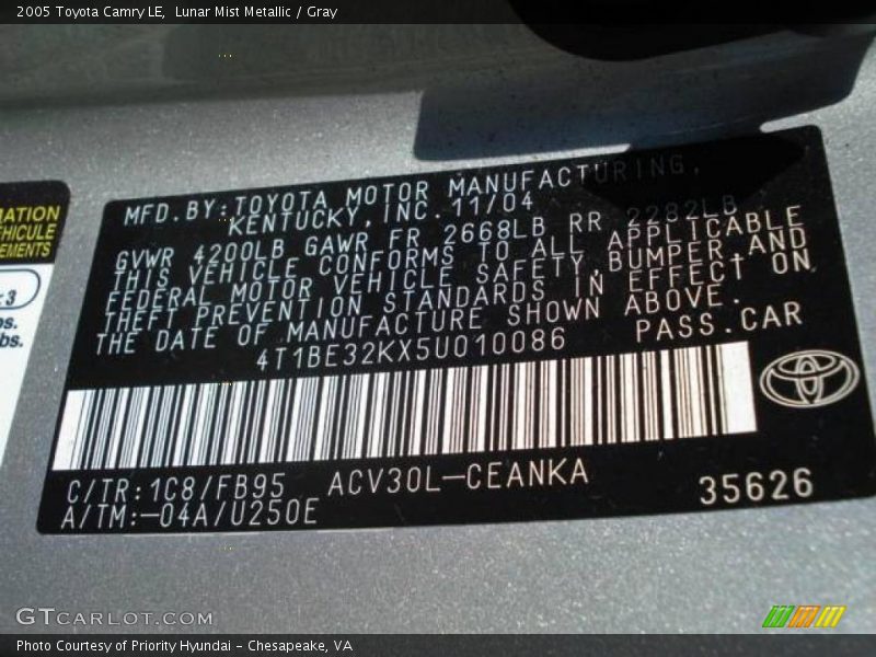 Lunar Mist Metallic / Gray 2005 Toyota Camry LE