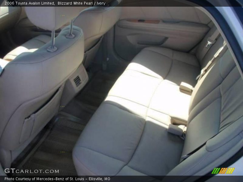Blizzard White Pearl / Ivory 2006 Toyota Avalon Limited