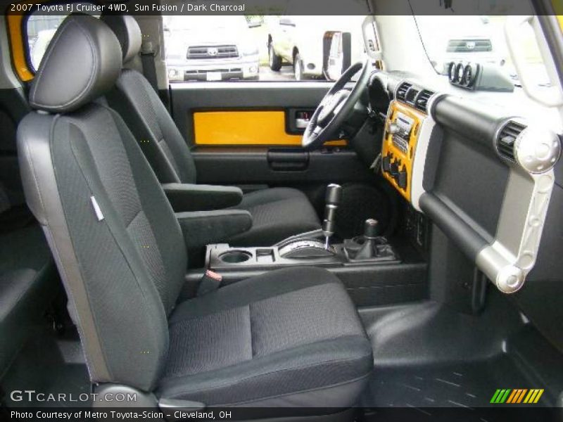 Sun Fusion / Dark Charcoal 2007 Toyota FJ Cruiser 4WD