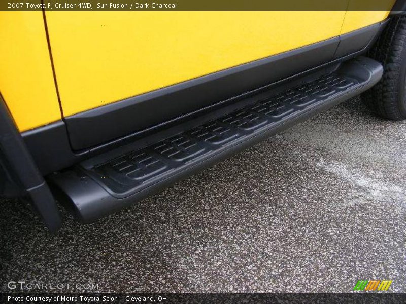 Sun Fusion / Dark Charcoal 2007 Toyota FJ Cruiser 4WD