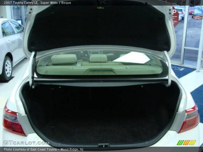 Super White / Bisque 2007 Toyota Camry LE