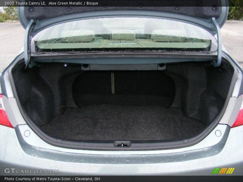 Aloe Green Metallic / Bisque 2007 Toyota Camry LE