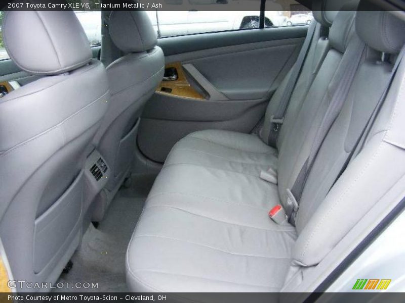 Titanium Metallic / Ash 2007 Toyota Camry XLE V6
