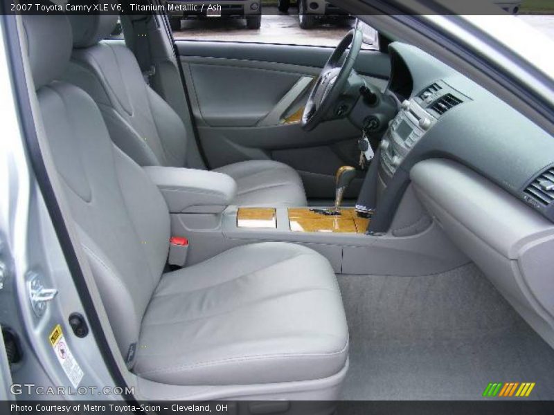 Titanium Metallic / Ash 2007 Toyota Camry XLE V6