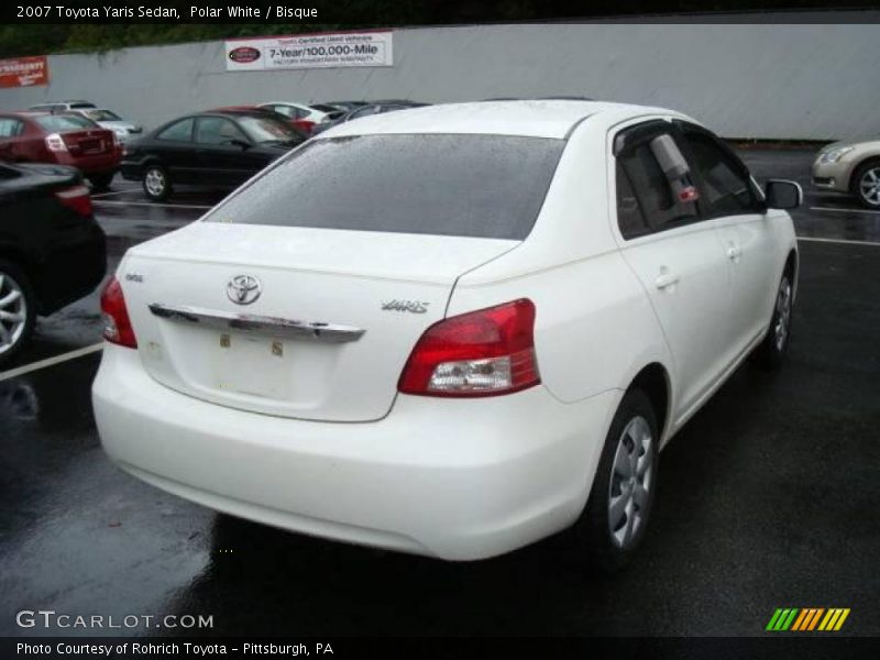 Polar White / Bisque 2007 Toyota Yaris Sedan