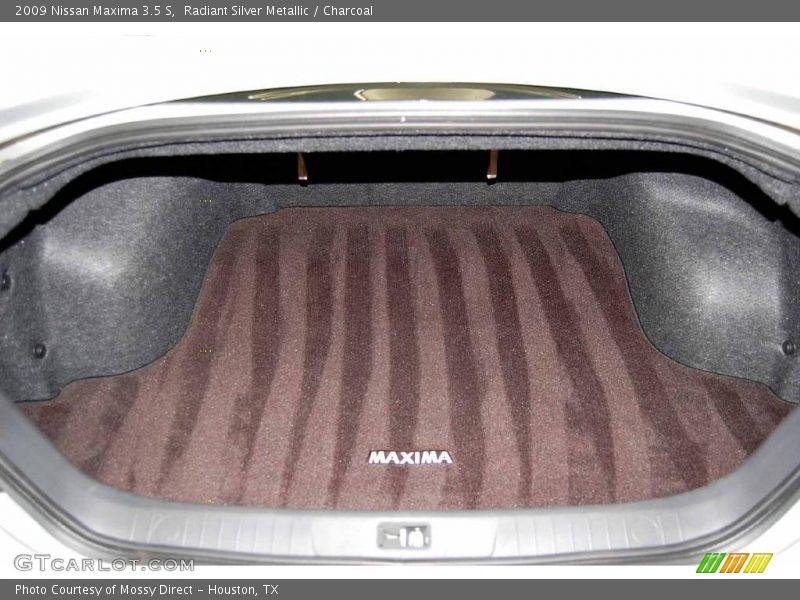 Radiant Silver Metallic / Charcoal 2009 Nissan Maxima 3.5 S