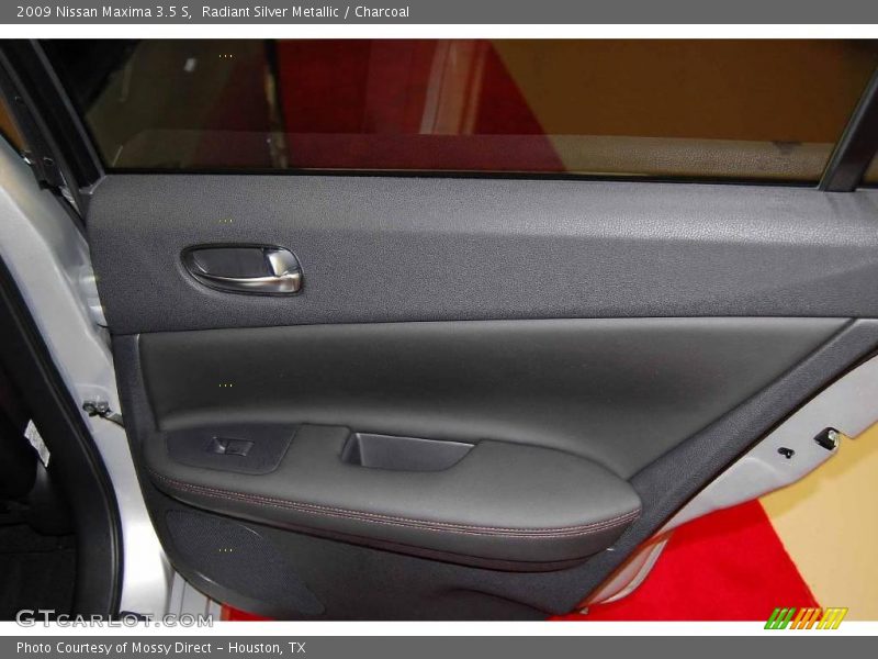 Radiant Silver Metallic / Charcoal 2009 Nissan Maxima 3.5 S