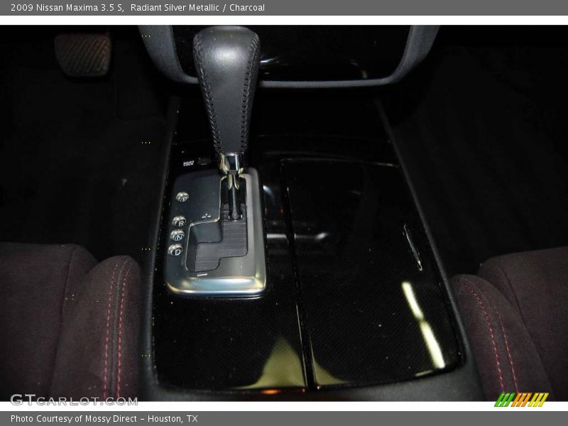 Radiant Silver Metallic / Charcoal 2009 Nissan Maxima 3.5 S