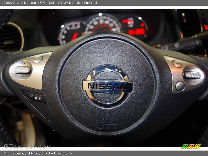 Radiant Silver Metallic / Charcoal 2009 Nissan Maxima 3.5 S