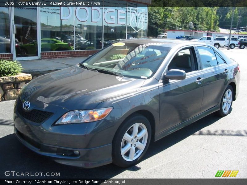 Magnetic Gray Metallic / Ash 2009 Toyota Camry SE