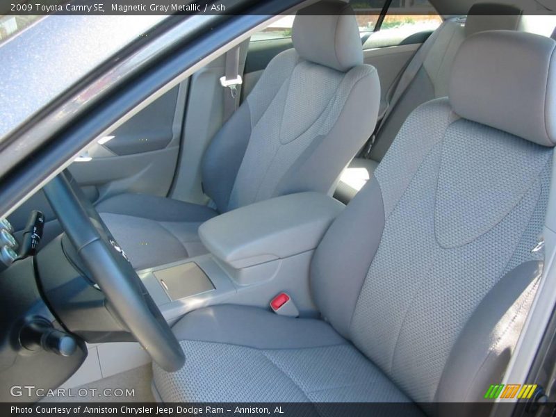 Magnetic Gray Metallic / Ash 2009 Toyota Camry SE