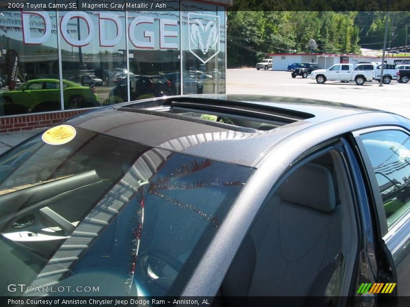 Magnetic Gray Metallic / Ash 2009 Toyota Camry SE
