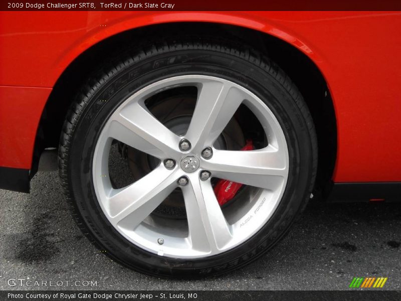 TorRed / Dark Slate Gray 2009 Dodge Challenger SRT8