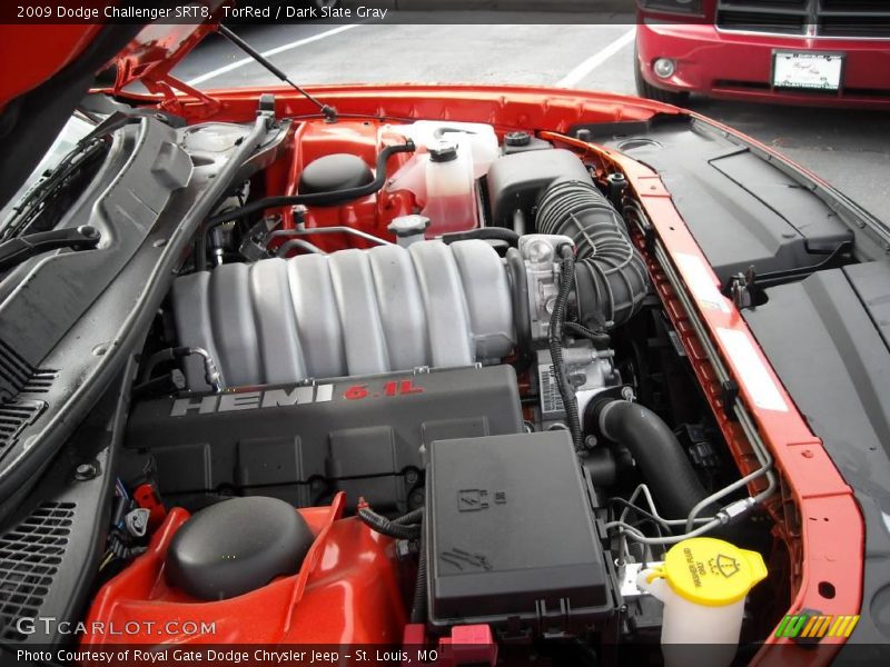 TorRed / Dark Slate Gray 2009 Dodge Challenger SRT8