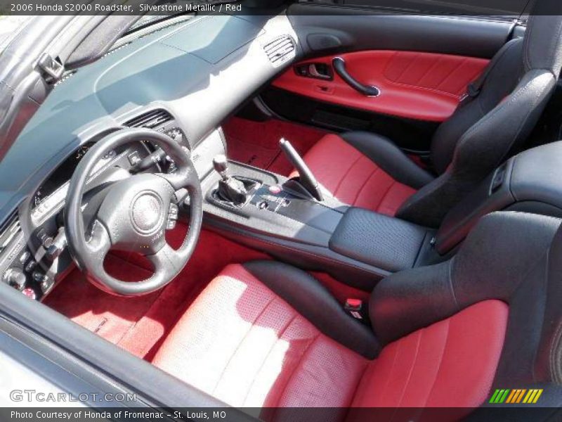 Silverstone Metallic / Red 2006 Honda S2000 Roadster