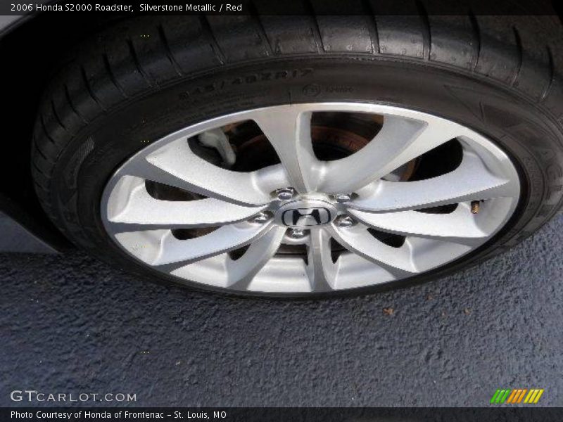 Silverstone Metallic / Red 2006 Honda S2000 Roadster