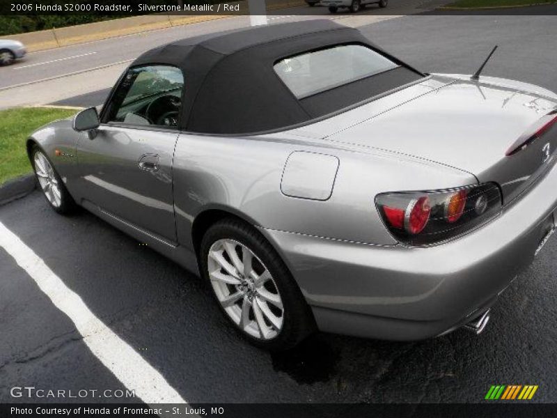 Silverstone Metallic / Red 2006 Honda S2000 Roadster