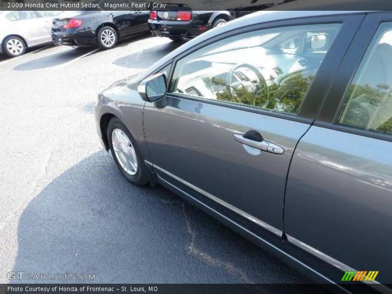 Magnetic Pearl / Gray 2009 Honda Civic Hybrid Sedan