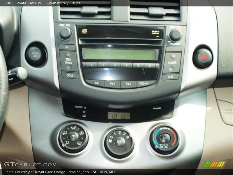 Super White / Taupe 2006 Toyota RAV4 V6