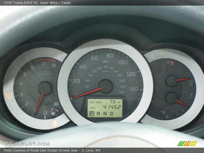 Super White / Taupe 2006 Toyota RAV4 V6