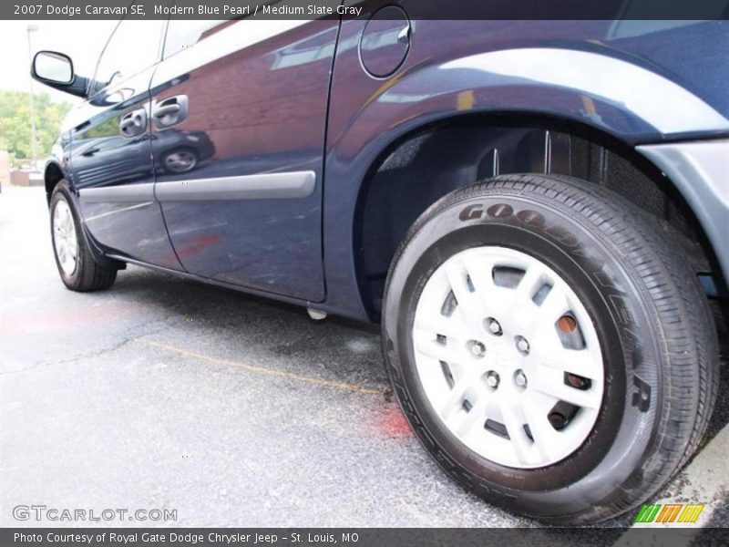 Modern Blue Pearl / Medium Slate Gray 2007 Dodge Caravan SE