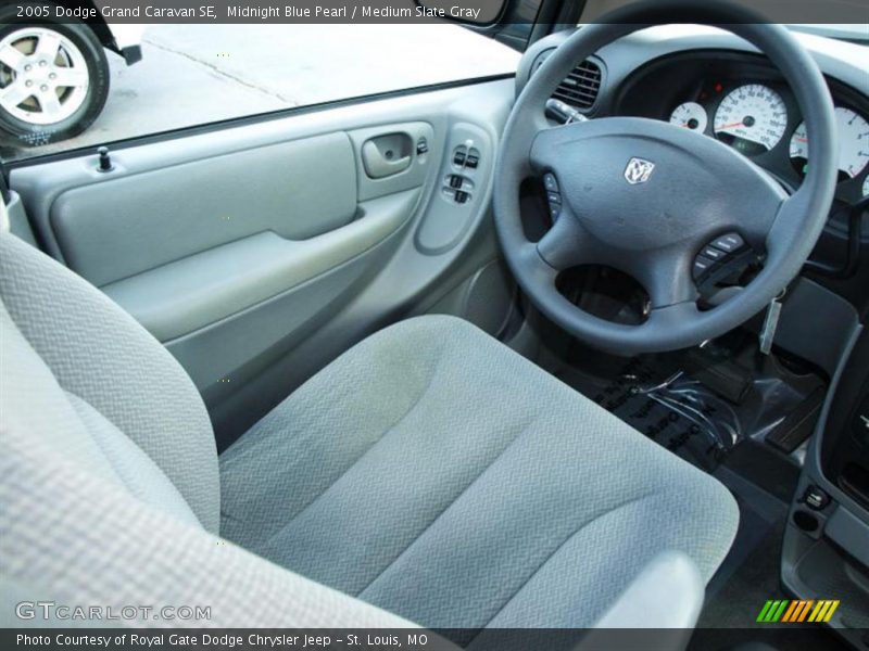 Midnight Blue Pearl / Medium Slate Gray 2005 Dodge Grand Caravan SE