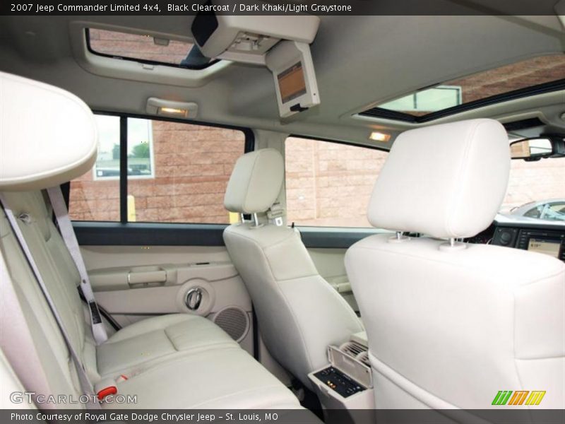 Black Clearcoat / Dark Khaki/Light Graystone 2007 Jeep Commander Limited 4x4
