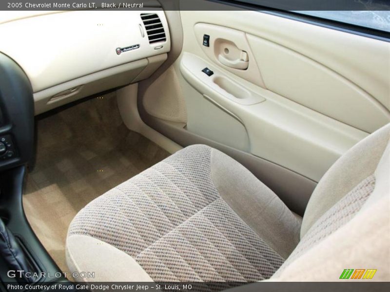 Black / Neutral 2005 Chevrolet Monte Carlo LT