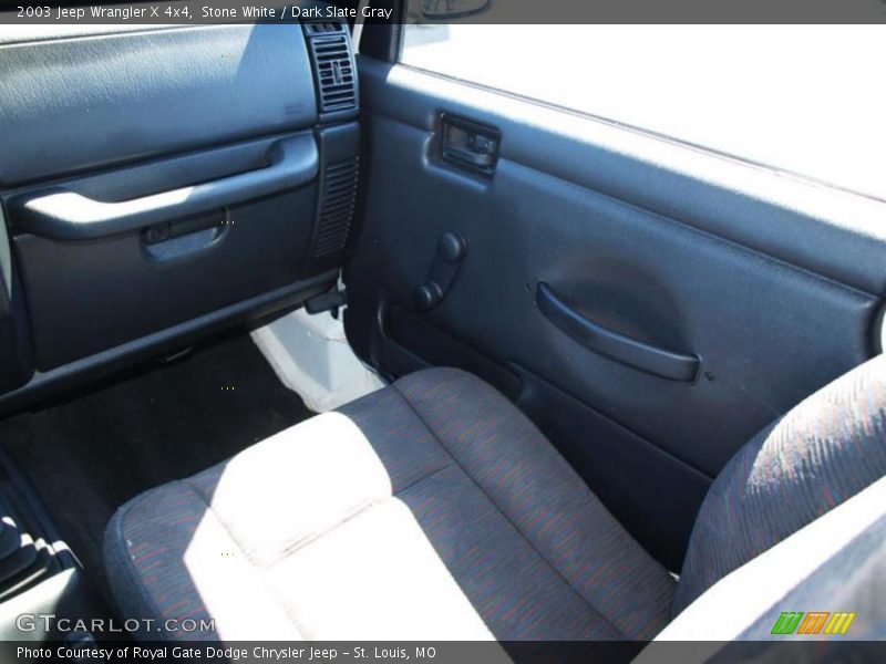 Stone White / Dark Slate Gray 2003 Jeep Wrangler X 4x4