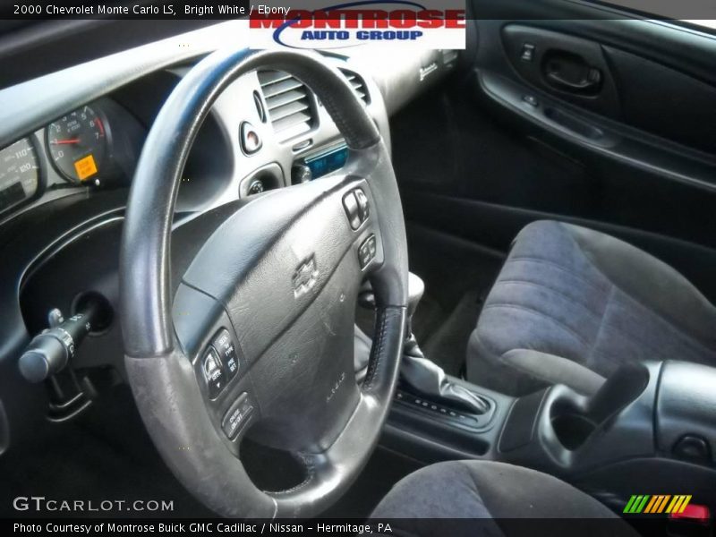 Bright White / Ebony 2000 Chevrolet Monte Carlo LS