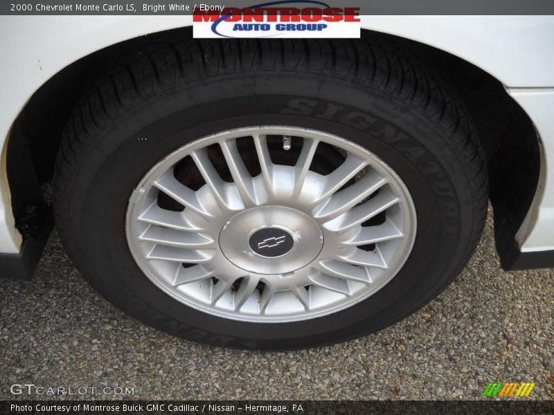 Bright White / Ebony 2000 Chevrolet Monte Carlo LS