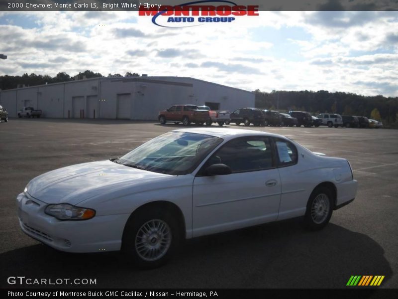 Bright White / Ebony 2000 Chevrolet Monte Carlo LS