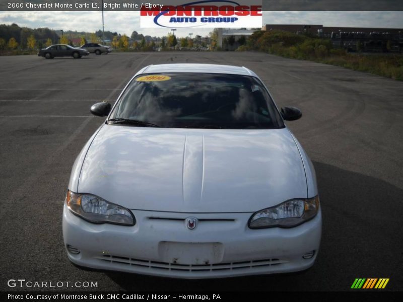 Bright White / Ebony 2000 Chevrolet Monte Carlo LS