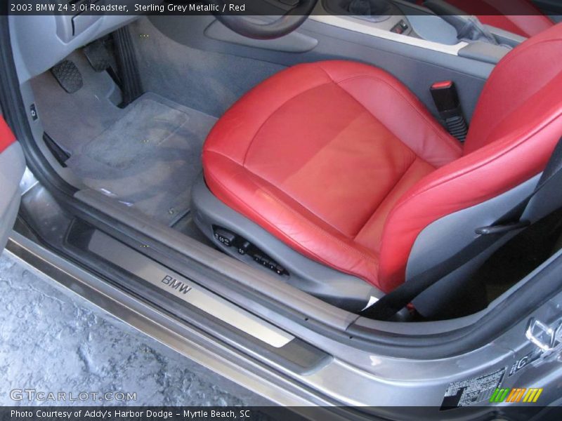Sterling Grey Metallic / Red 2003 BMW Z4 3.0i Roadster