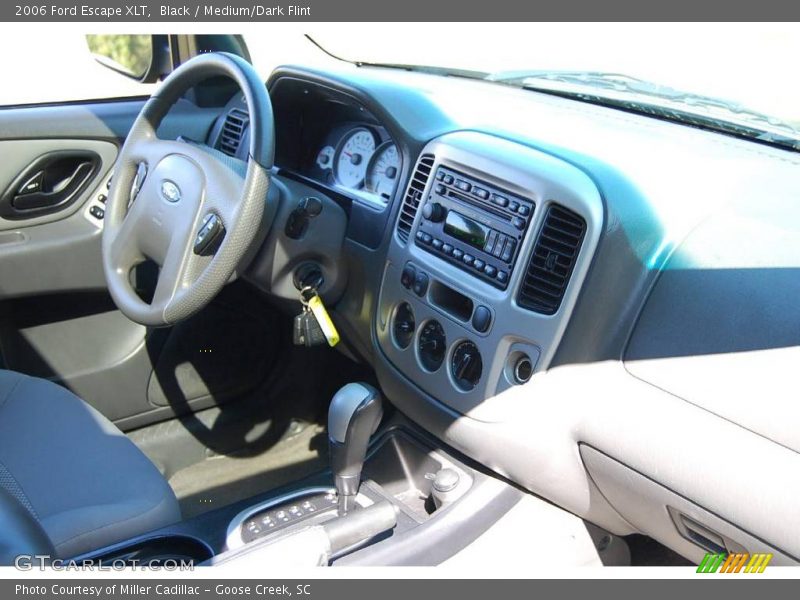 Black / Medium/Dark Flint 2006 Ford Escape XLT