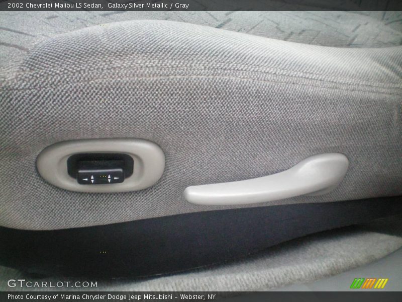 Galaxy Silver Metallic / Gray 2002 Chevrolet Malibu LS Sedan