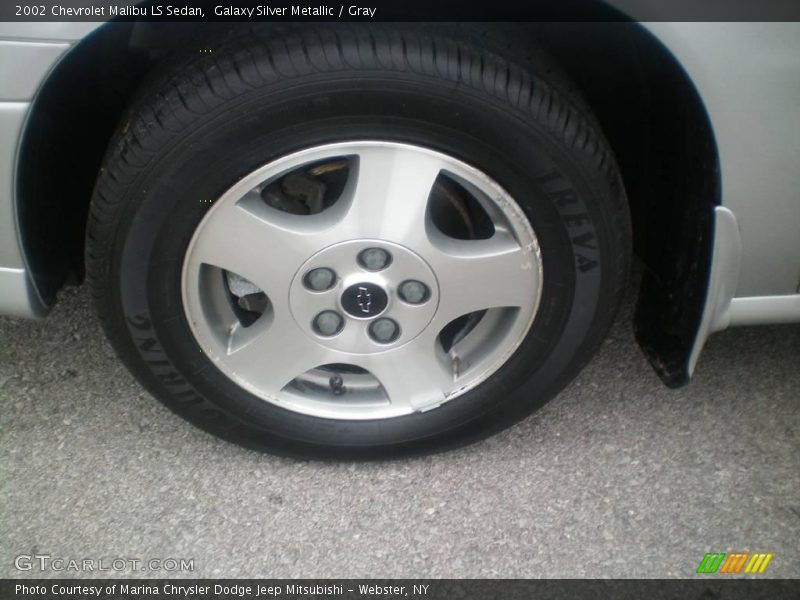 Galaxy Silver Metallic / Gray 2002 Chevrolet Malibu LS Sedan